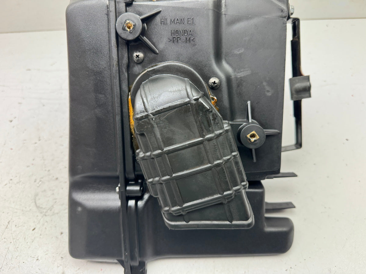 HONDA NX 650 RD08 DOMINATOR Airbox Air Filter Box Air Filter Housing 23236 km