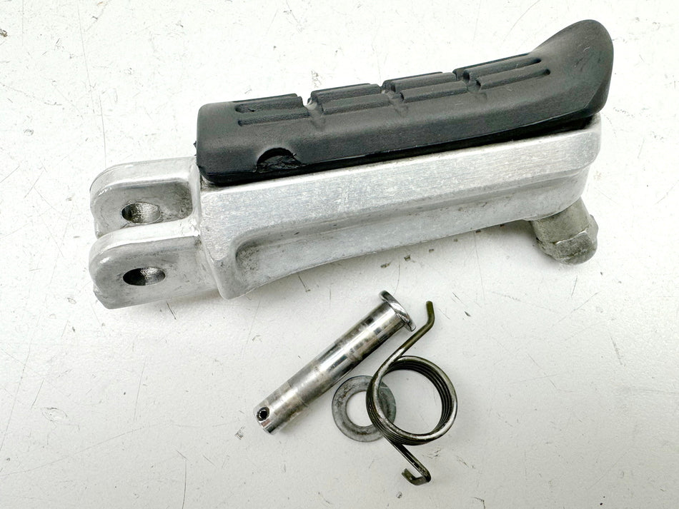 HONDA NTV 650 RC33 REVERE Footrest Rider Right Front