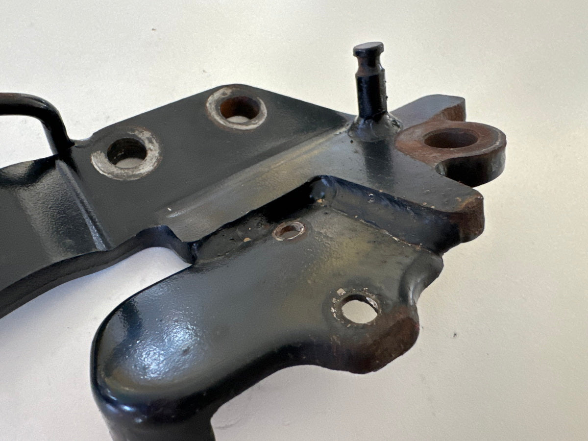 KAWASAKI EL 250 B Eliminator Soporte estribera lado izquierdo conductor Soporte estribera