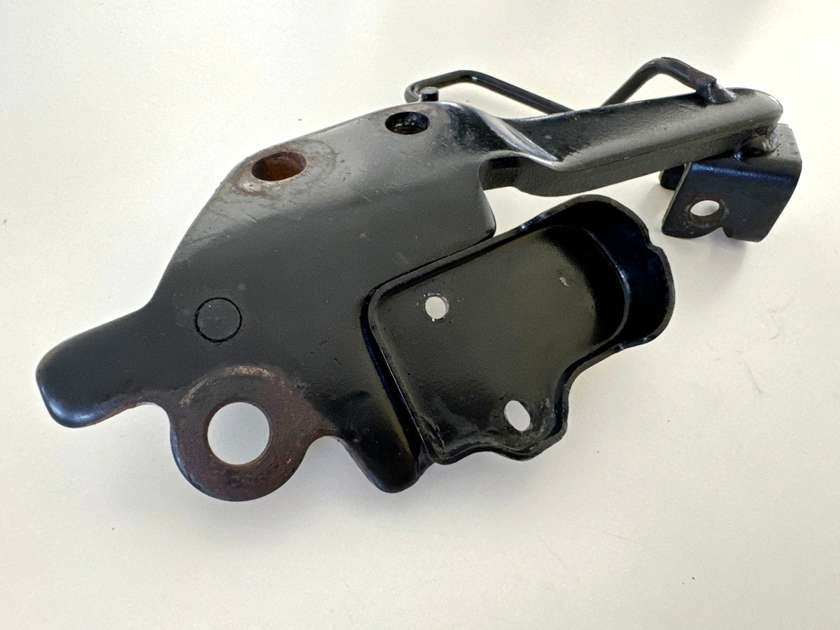 KAWASAKI EL 250 B Eliminator Soporte estribera lado izquierdo conductor Soporte estribera