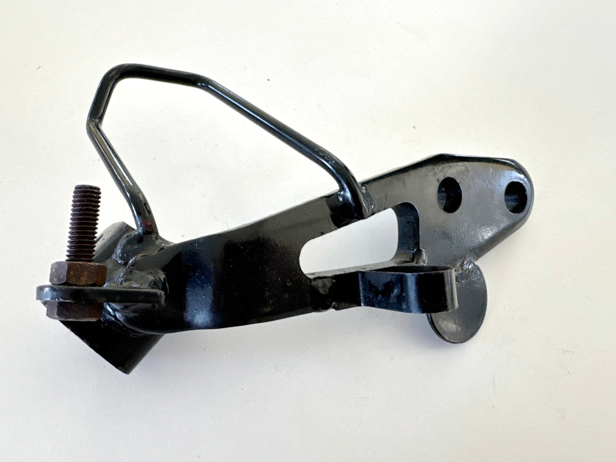KAWASAKI EL 250 B Eliminator Soporte estribera lado derecho piloto estribera