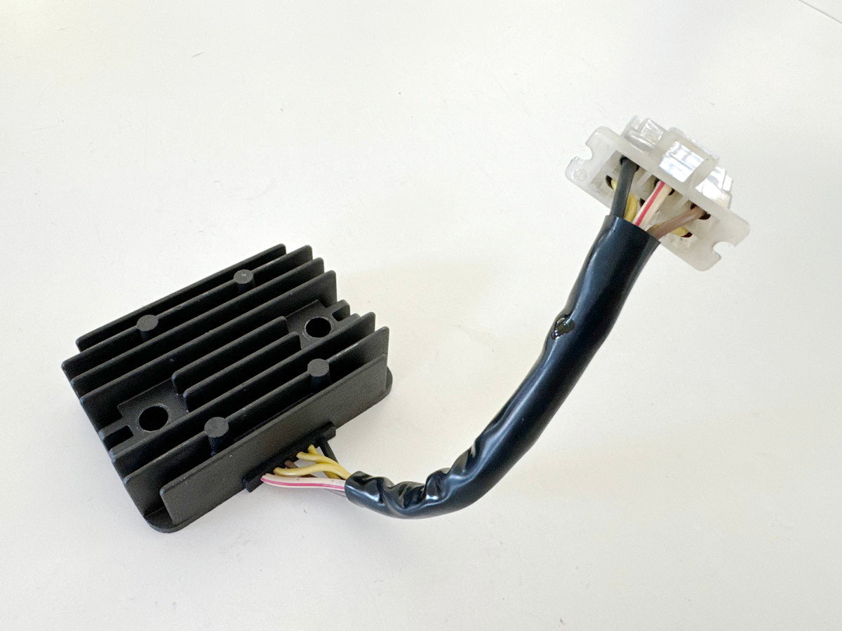 KAWASAKI EL 250 B Eliminator Regulator Rectifier Voltage Regulator