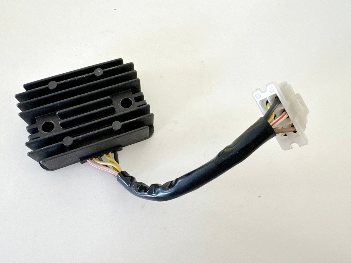 KAWASAKI EL 250 B Eliminator Regulator Rectifier Voltage Regulator
