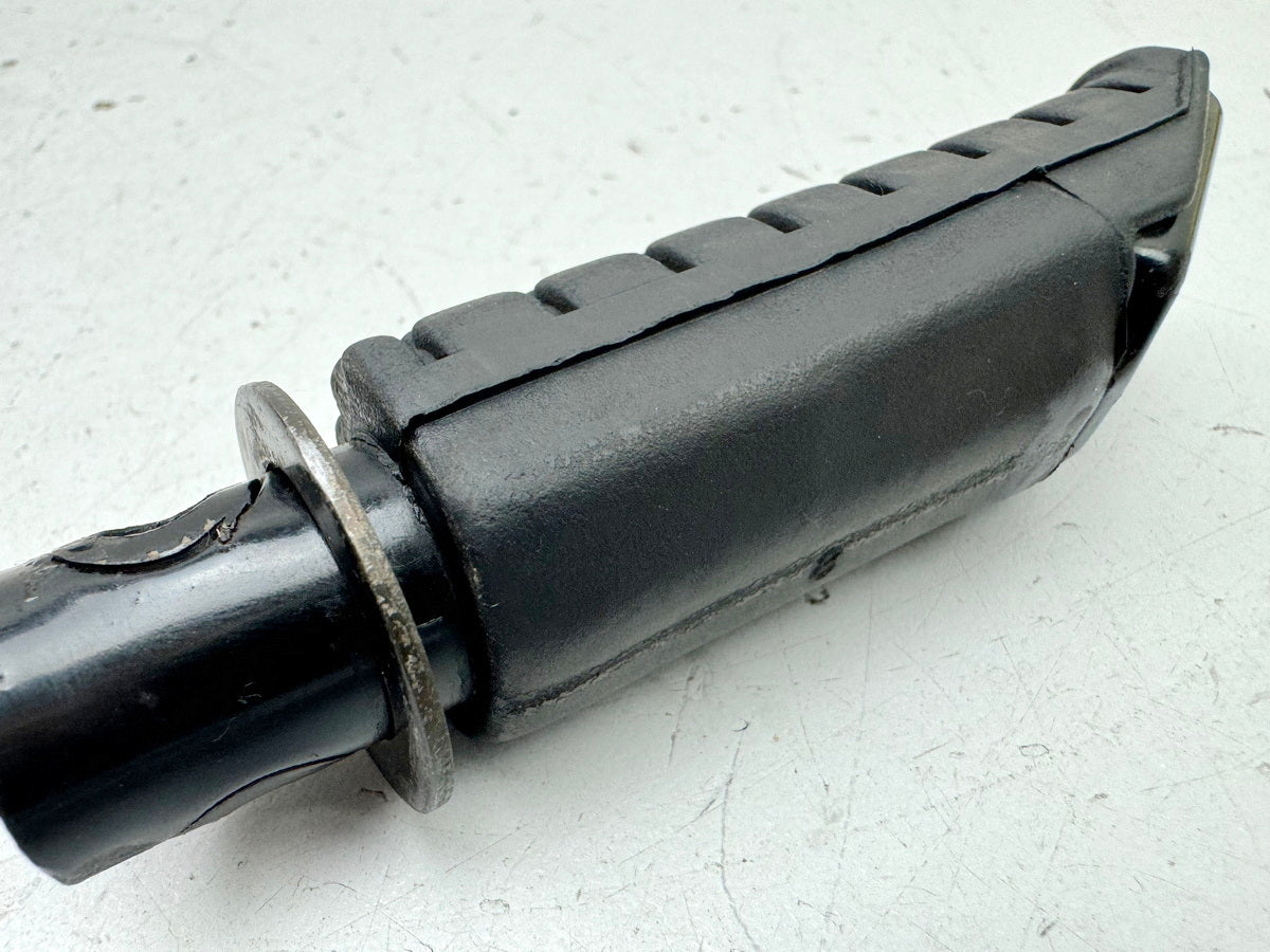HONDA NTV 650 RC33 REVERE Footrest Pillion Left Rear Passenger