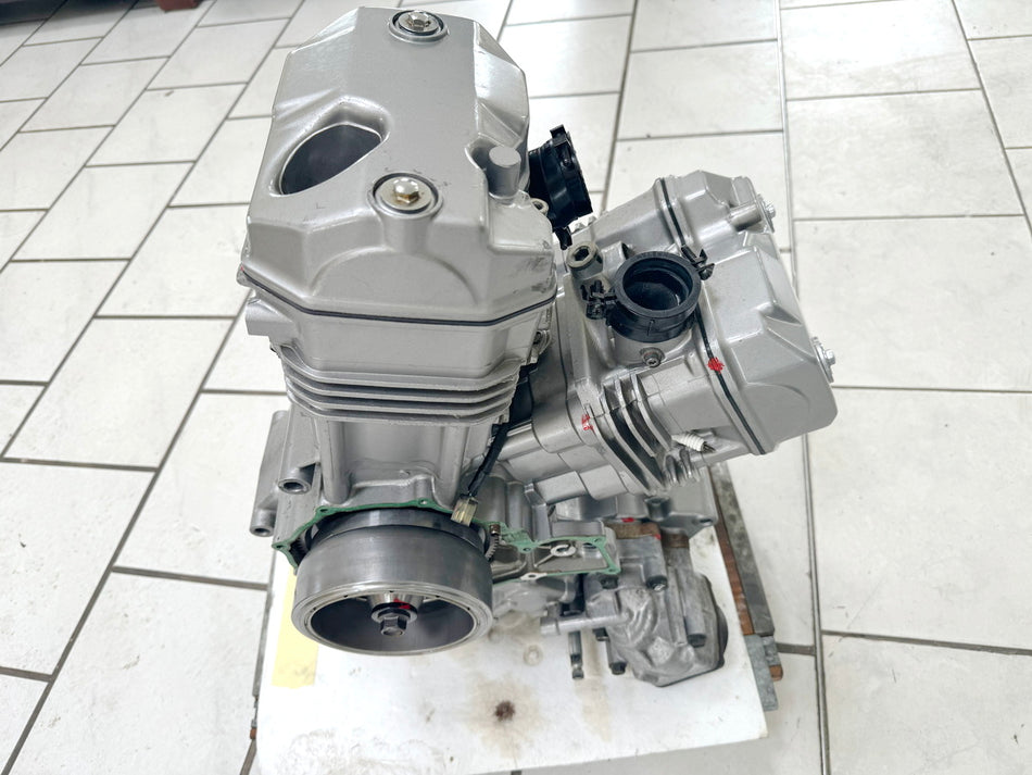 HONDA NTV 650 RC33 REVERE Engine Crankshaft Cylinder Head Gearbox Clutch 17567