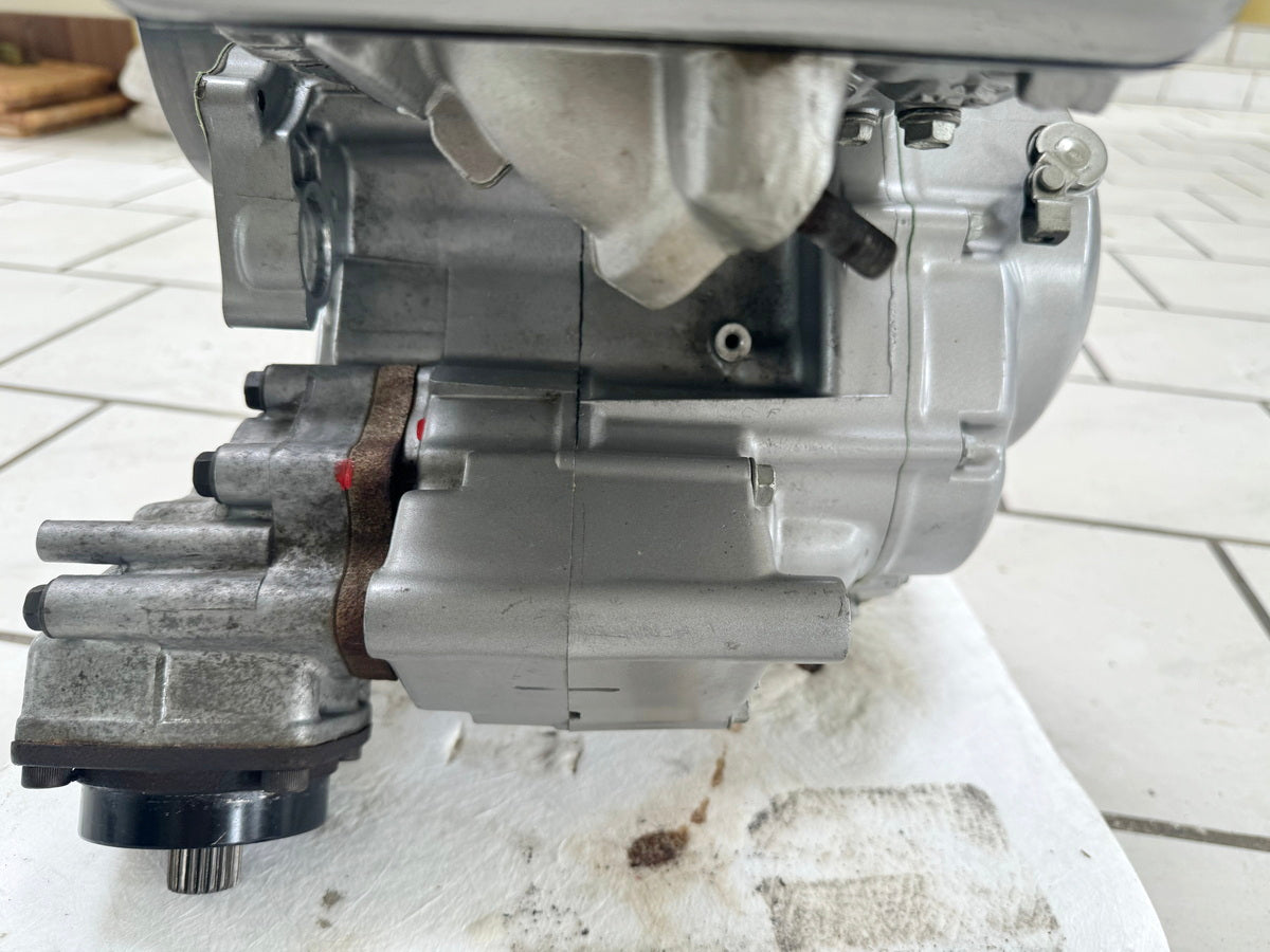 HONDA NTV 650 RC33 REVERE Motor Kurbelwelle Zylinderkopf Getriebe Kupplung 17567