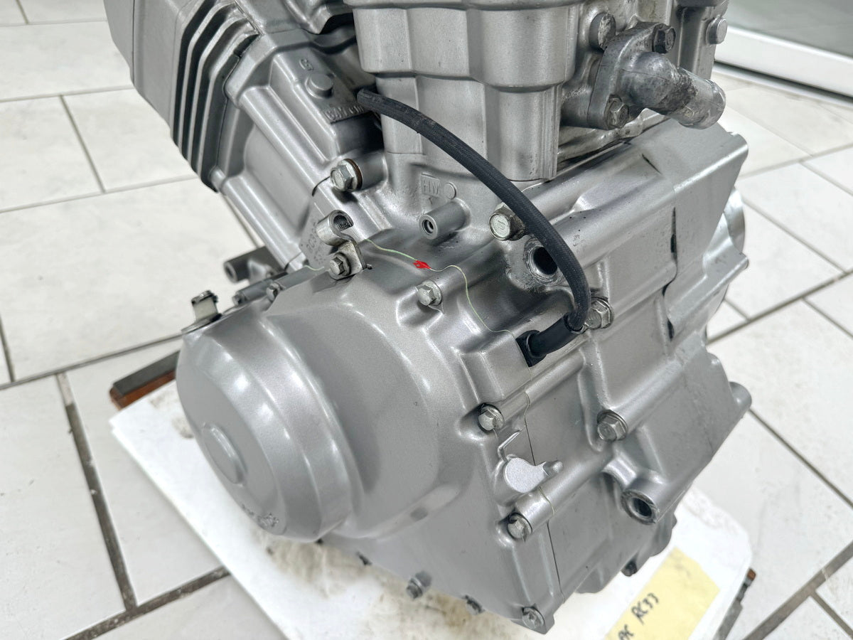 HONDA NTV 650 RC33 REVERE Motor Kurbelwelle Zylinderkopf Getriebe Kupplung 17567
