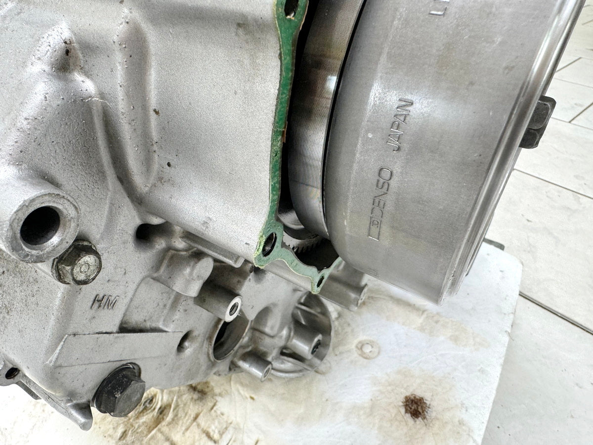 HONDA NTV 650 RC33 REVERE Motor Kurbelwelle Zylinderkopf Getriebe Kupplung 17567