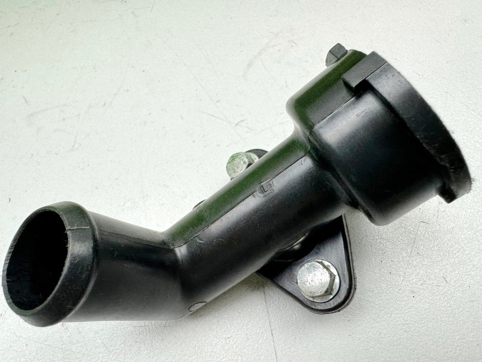HONDA NTV 650 RC33 REVERE Einfüllstutzen für Kühler Kühlmittel Stutzen Schlauch