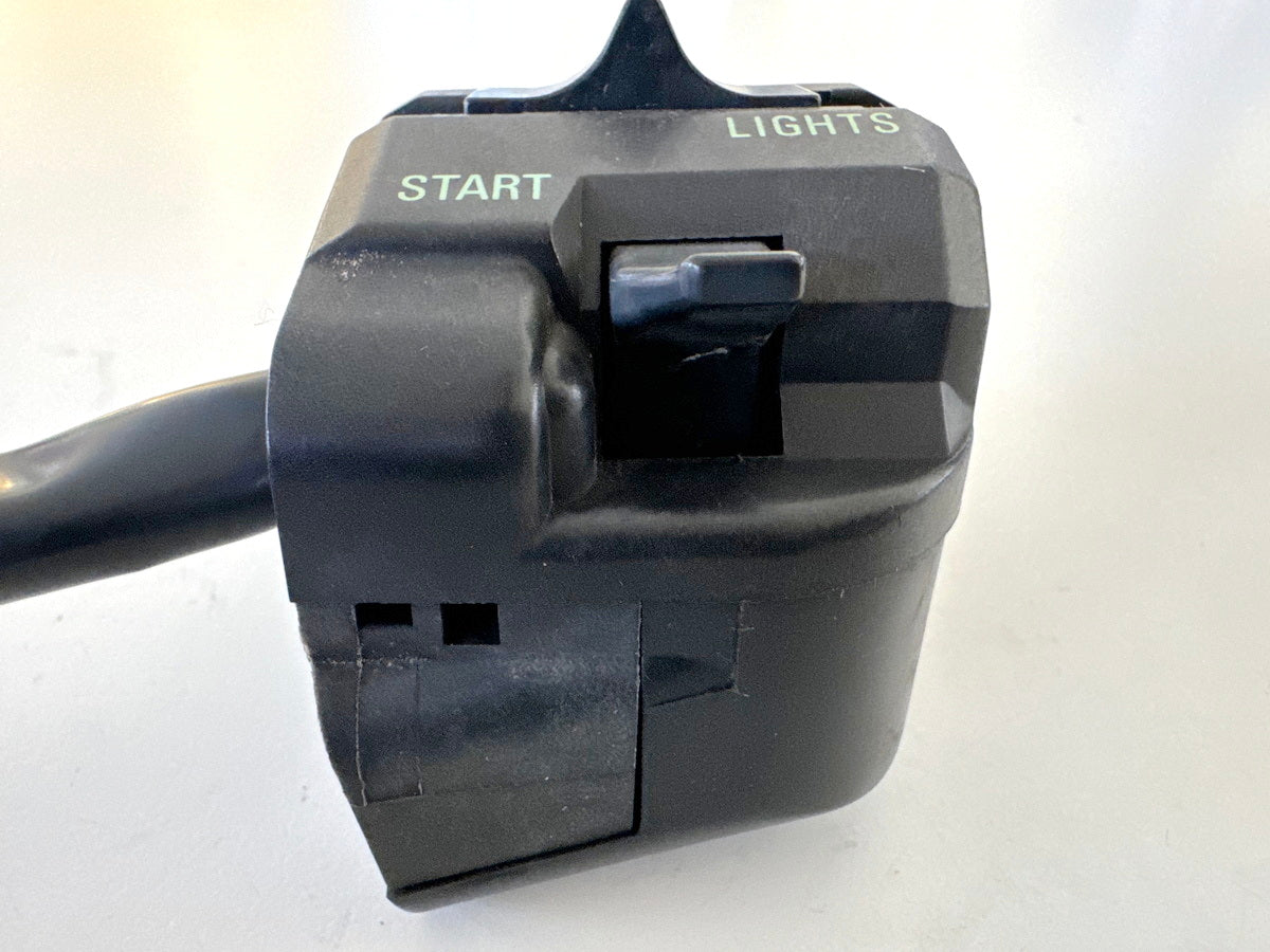KAWASAKI EL 250 B Eliminator Handlebar Switch Right Switch Emergency Stop Kill