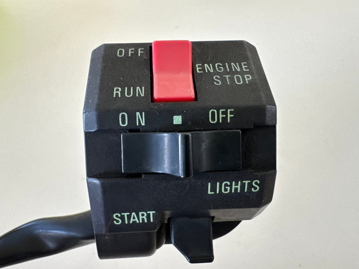 KAWASAKI EL 250 B Eliminator Handlebar Switch Right Switch Emergency Stop Kill