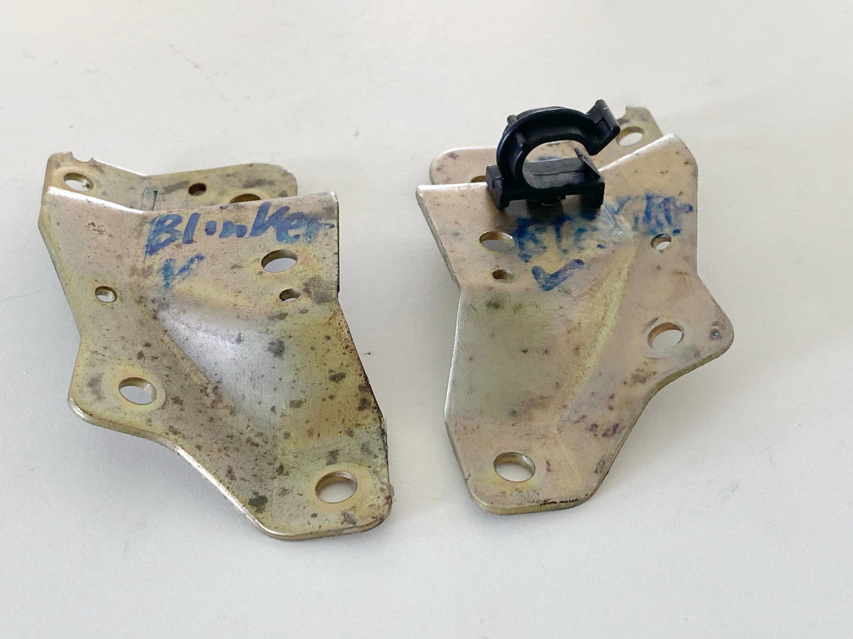 SUZUKI AN 400 WVAU BURGMAN Holder Turn Signal Front Headlight Mounting Plate K1 K2