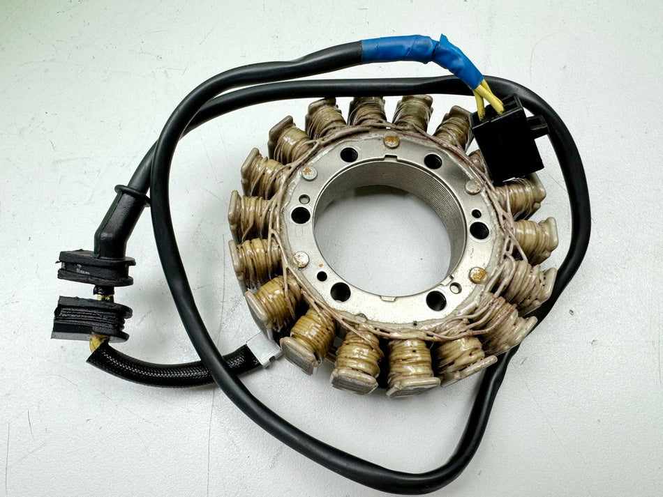 HONDA NTV 650 RC33 REVERE Lima Stator original Generator Lichtmaschine für Motor