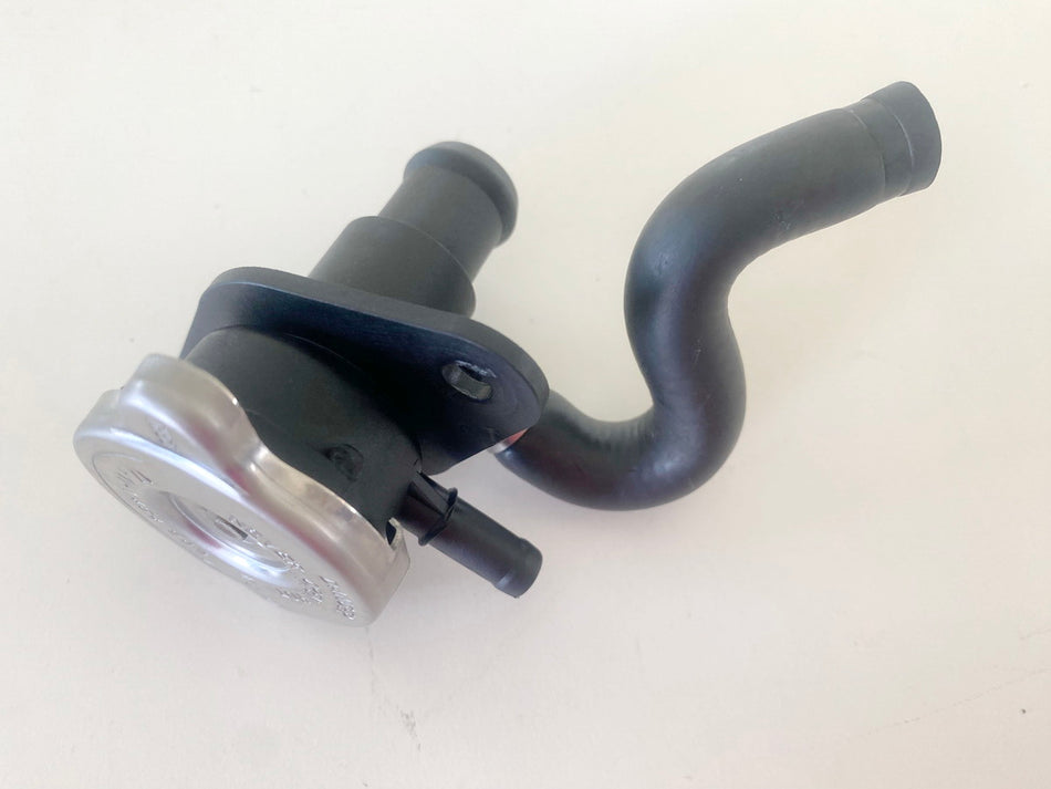 BMW C1 125 200 ABS Filler Neck Radiator Radiator Cap Seal Hose