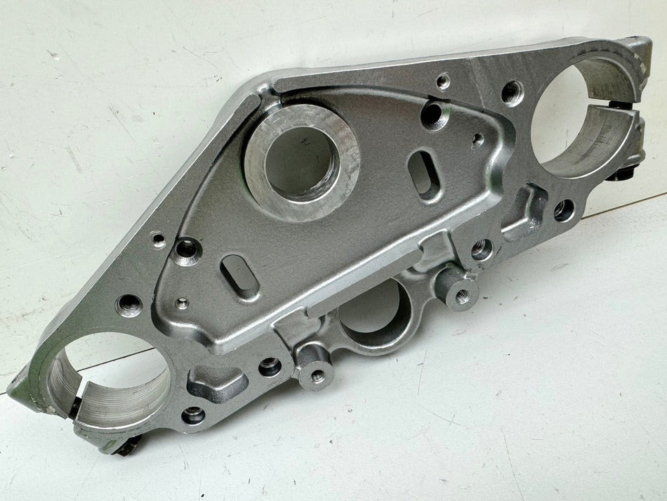 HONDA NTV 650 RC33 REVERE Gabelbrücke oben (für Standrohr Gabel Gabelholm) bis92