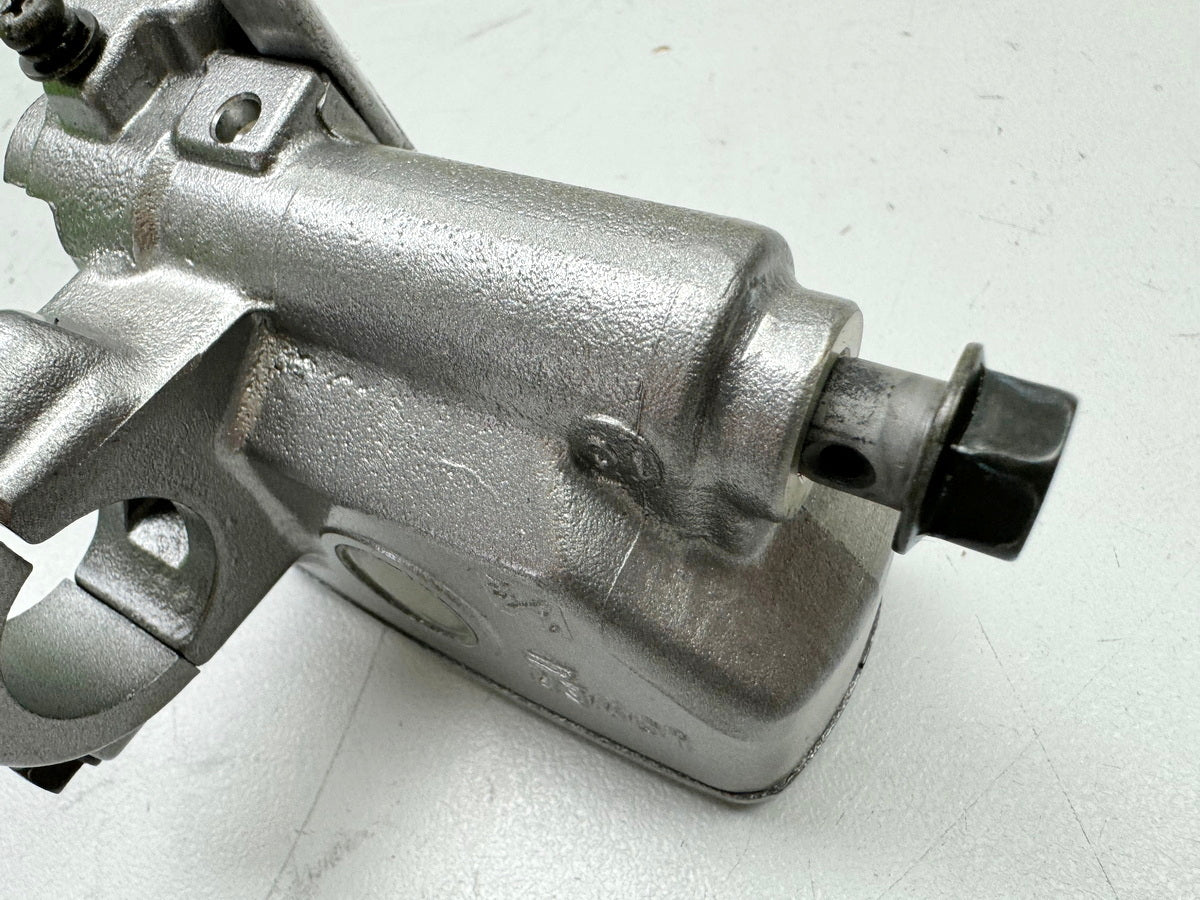 HONDA NTV650 RC33 REVERE Bremszylinder vorn Nissin Bremspumpe Hauptbremszylinder