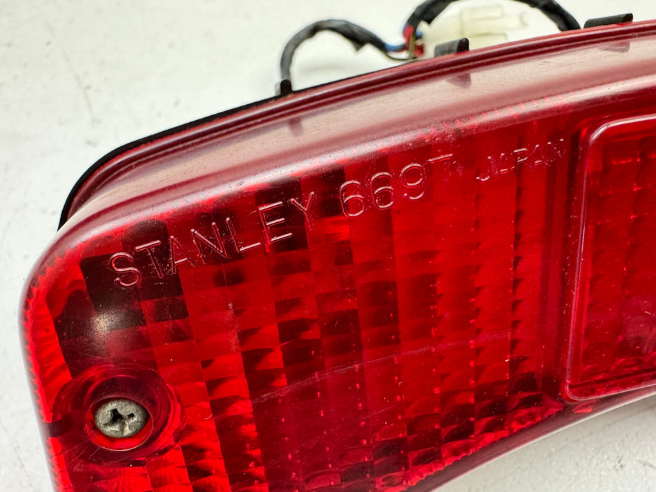 KAWASAKI EL 250 B Eliminator Rücklicht original Lampe Rückleuchte Kabel