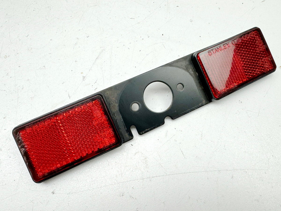 KAWASAKI EL 250 B Eliminator Rückstrahler Reflektor Halter Kennzeichenbleuchtung