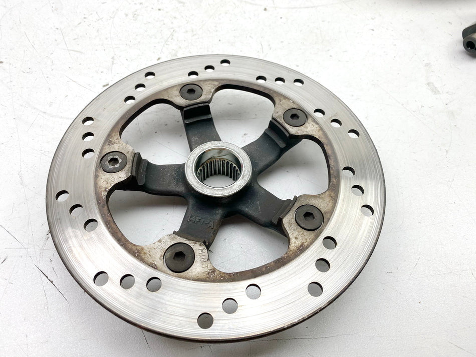 SUZUKI AN 400 WVAU BURGMAN Aufnahme Halterung für Bremsscheibe hinten K1 K2