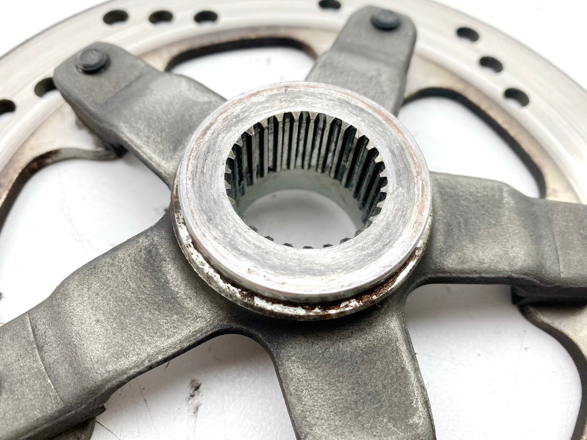 SUZUKI AN 400 WVAU BURGMAN Soporte de fijación para disco de freno trasero K1 K2