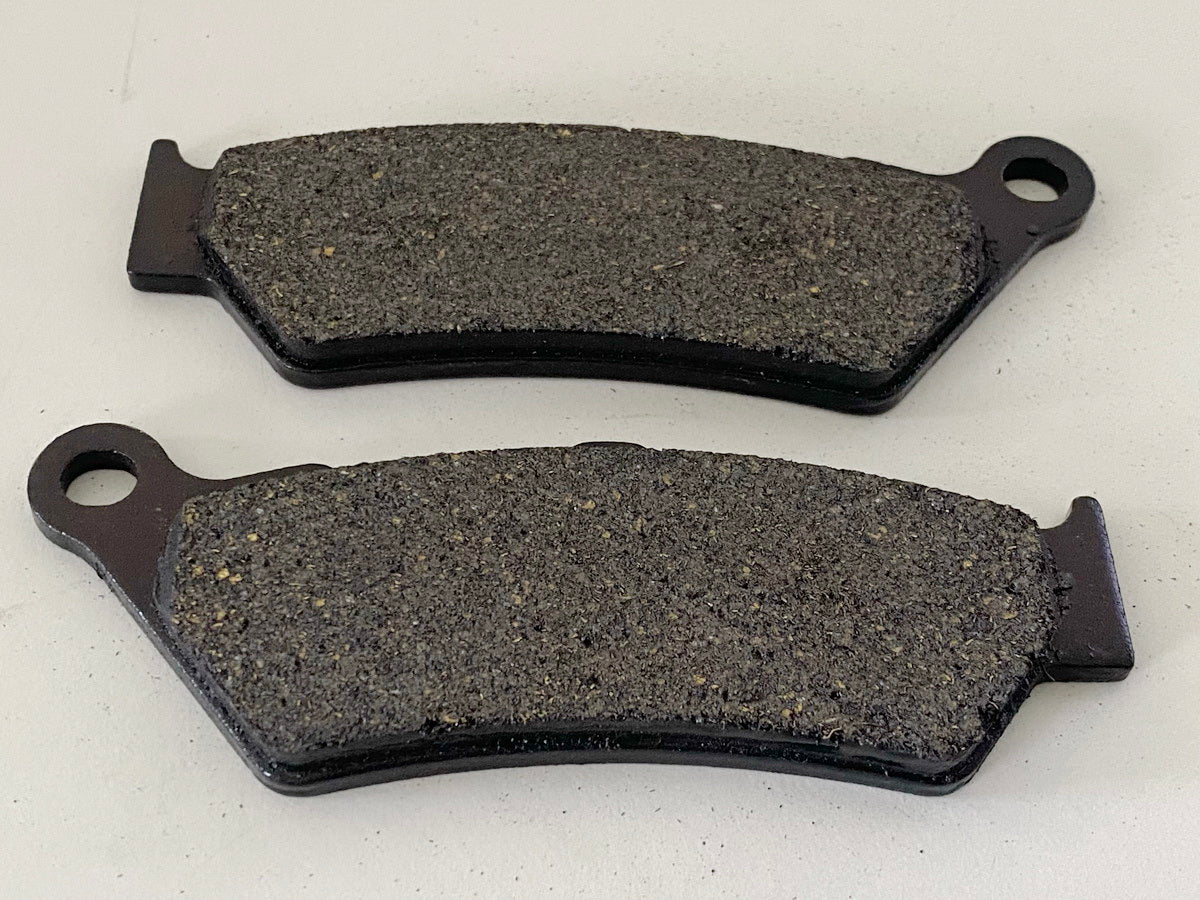 Yamaha Brake Pad Set Front Brake Pads Original 2C8-W0045-00 DT125 - NEW