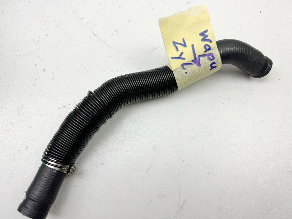 HONDA NTV 650 RC33 REVERE Kühlerschlauch Motor Zylinder zur Wasserpumpe Spirale