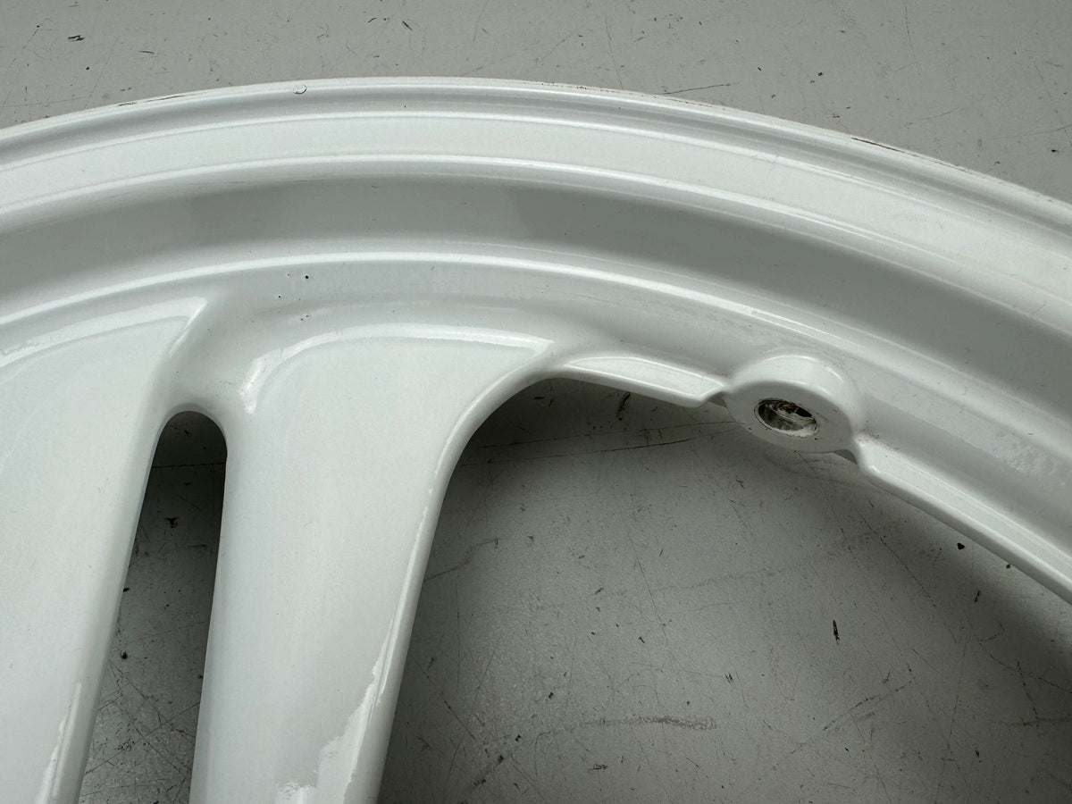 HONDA NTV 650 RC33 REVERE Llanta delantera Rueda delantera sin accidentes J 17 x 2.50 blanca