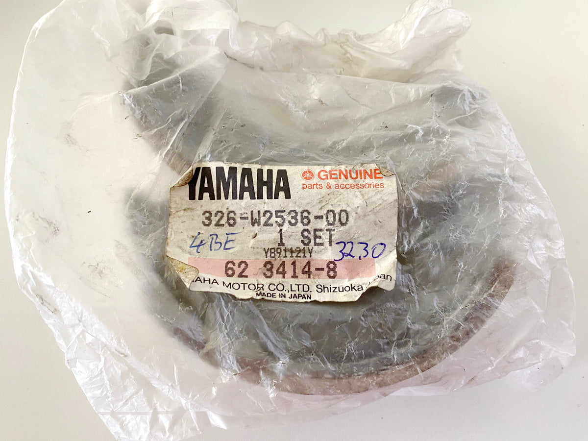 Yamaha Brake Shoe Set Brake Pads Rear Original 326-W2536-00 DT RD FS - NEW