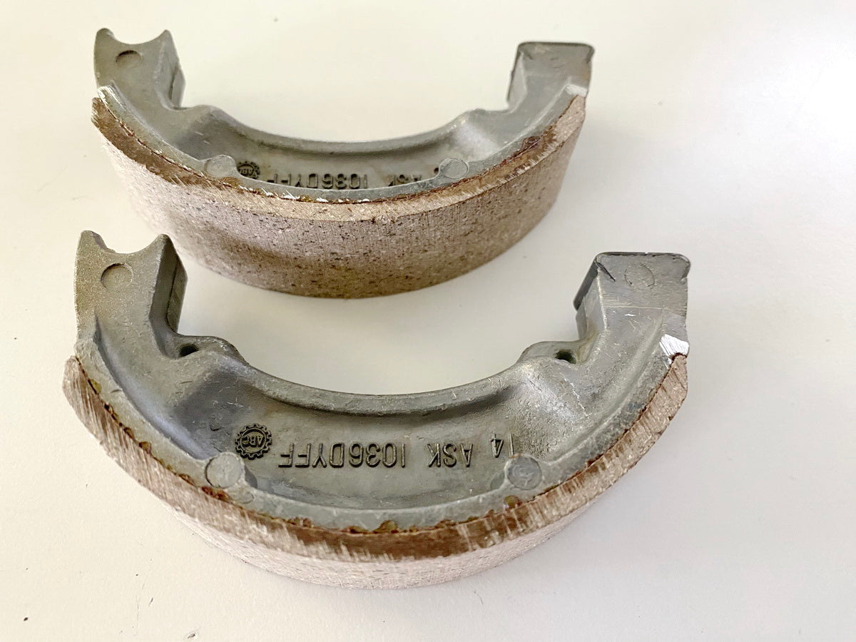 Yamaha Brake Shoe Set Brake Pads Rear Original 326-W2536-00 DT RD FS - NEW