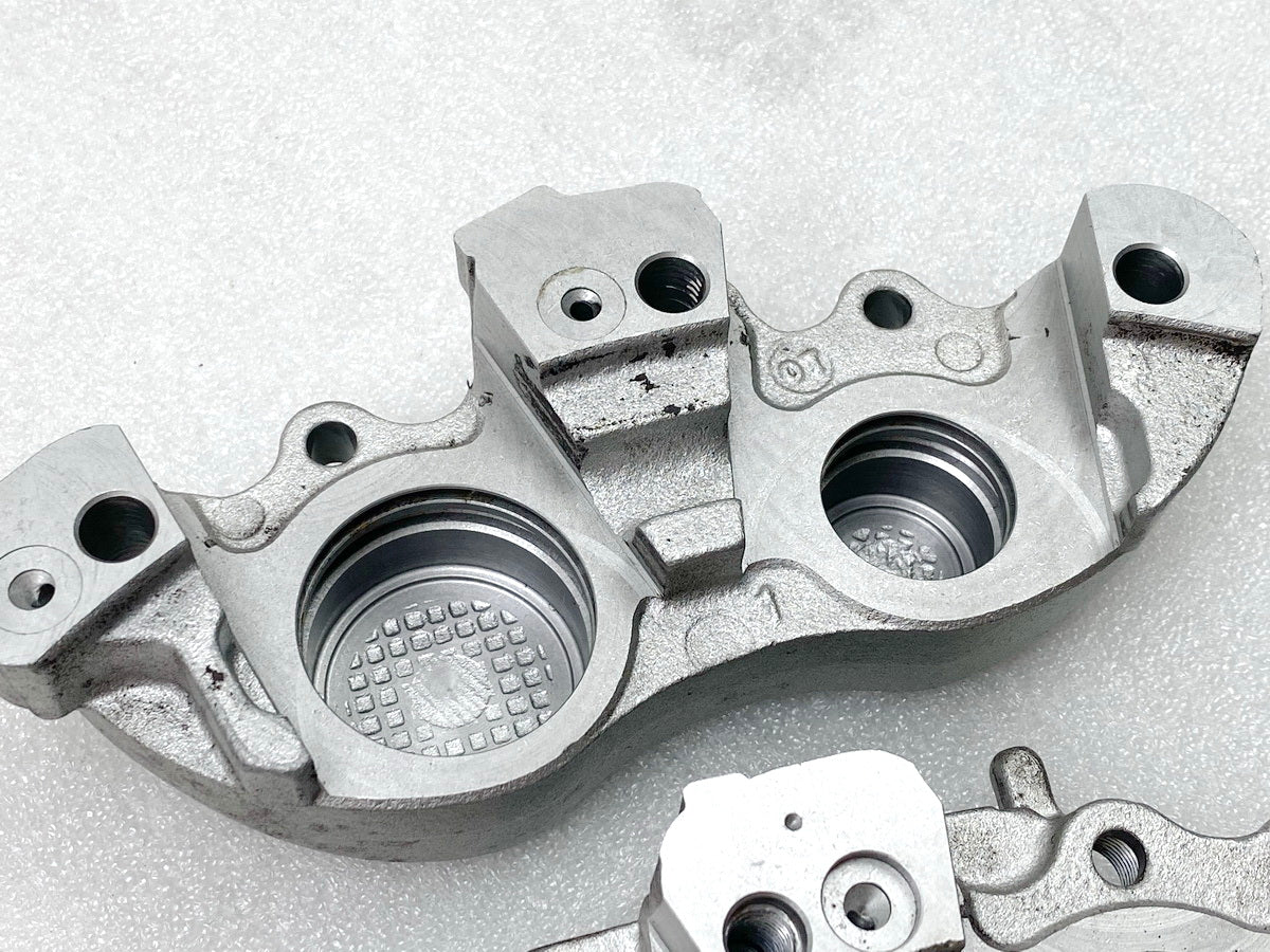 SUZUKI AN 400 WVAU BURGMAN Bremssattel vorn Nissin Bremszange Nissin K1 K2