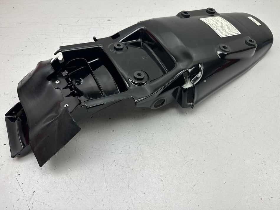 HONDA NX650 RD08 DOMINATOR Cubierta trasera Guardabarros Paso de rueda Aleta Protección contra salpicaduras