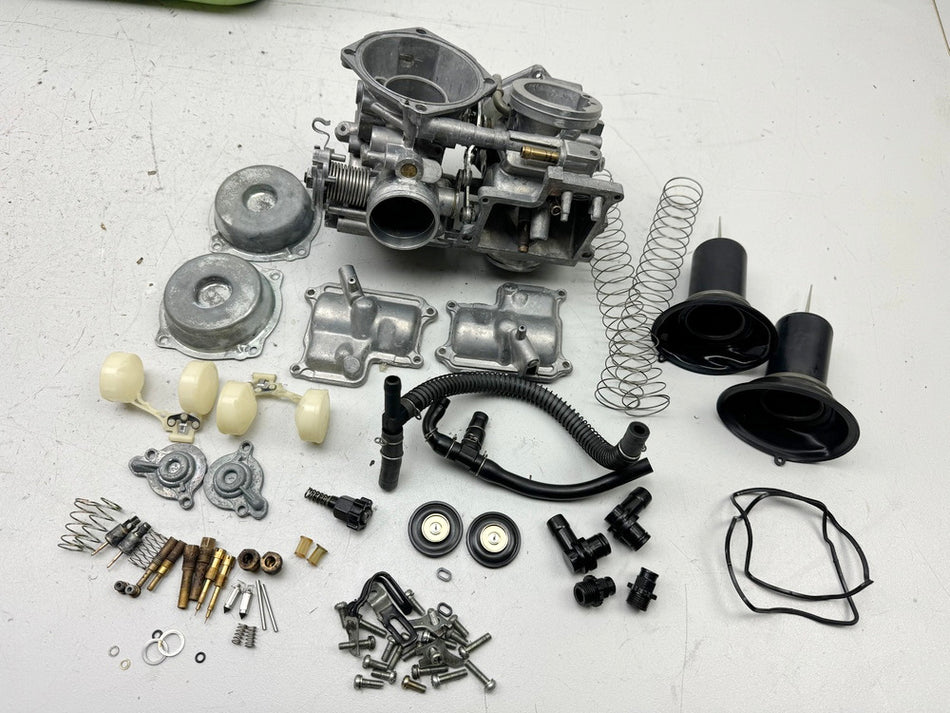 HONDA NTV 650 RC33 REVERE Vergaser Keihin Gasschieber ultraschallgereinigt