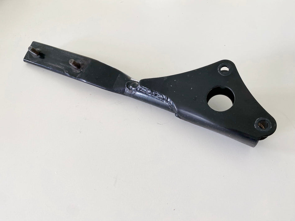 HONDA VT 1100 SC18 Shadow Soporte de escape Silenciador Placa de sujeción