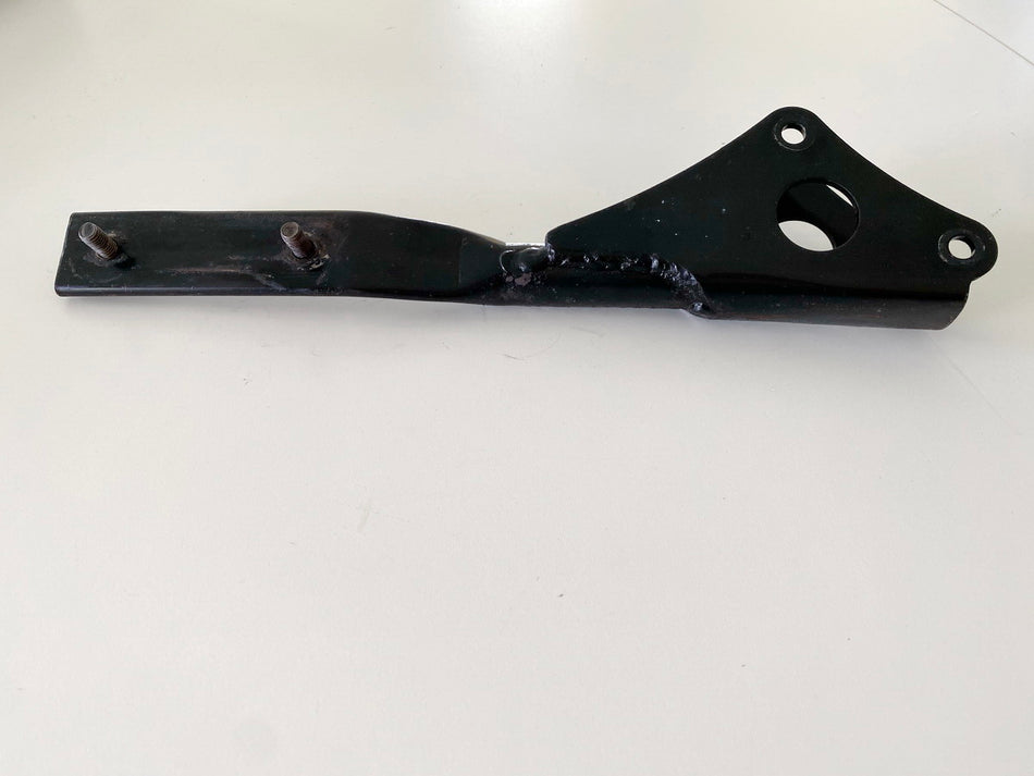 HONDA VT 1100 SC18 Shadow Soporte de escape Silenciador Placa de sujeción