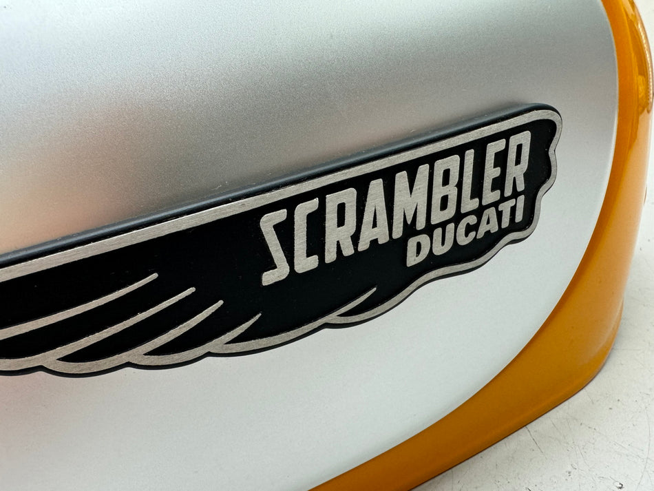 DUCATI Scrambler 800 Classic K100 AA Tank Kraftstofftank Benzintank gelb