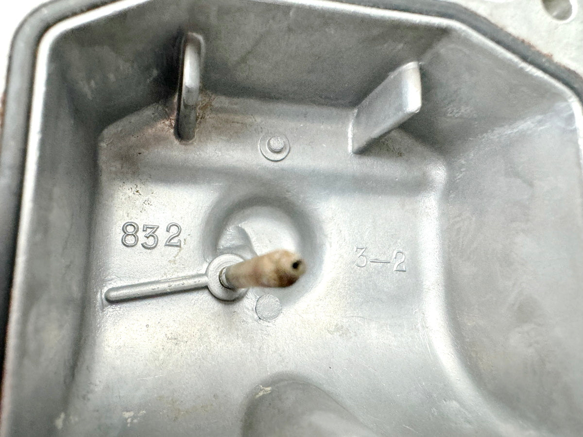 KAWASAKI EL 250 B Float Chamber Cover I Carburetor Lid Keihin