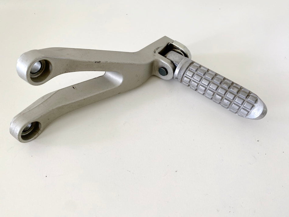 KAWASAKI ZX-6R ZX600G Fußrastenanlage Sozius links 3 Halter Fußraste 98-99