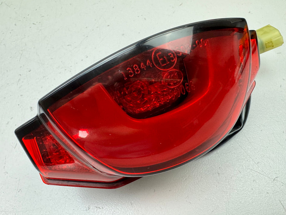 DUCATI Scrambler 800 Classic K100 AA Rücklicht original Rückleuchte LED rot