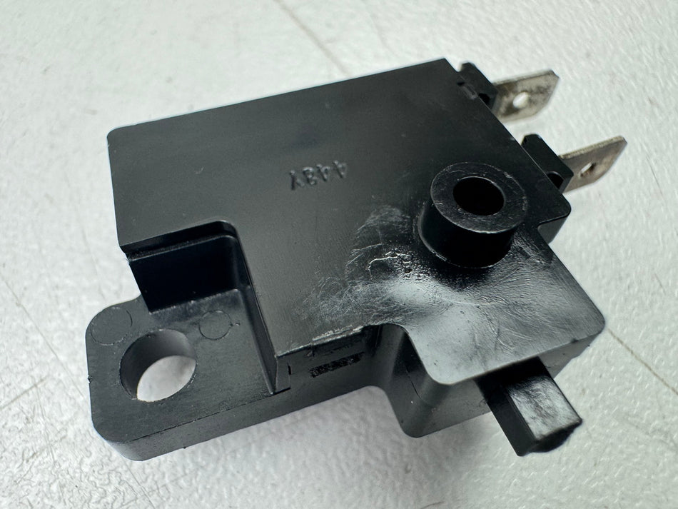 HONDA NX 650 RD08 DOMINATOR Interruptor de luz de freno delantero para cilindro de freno