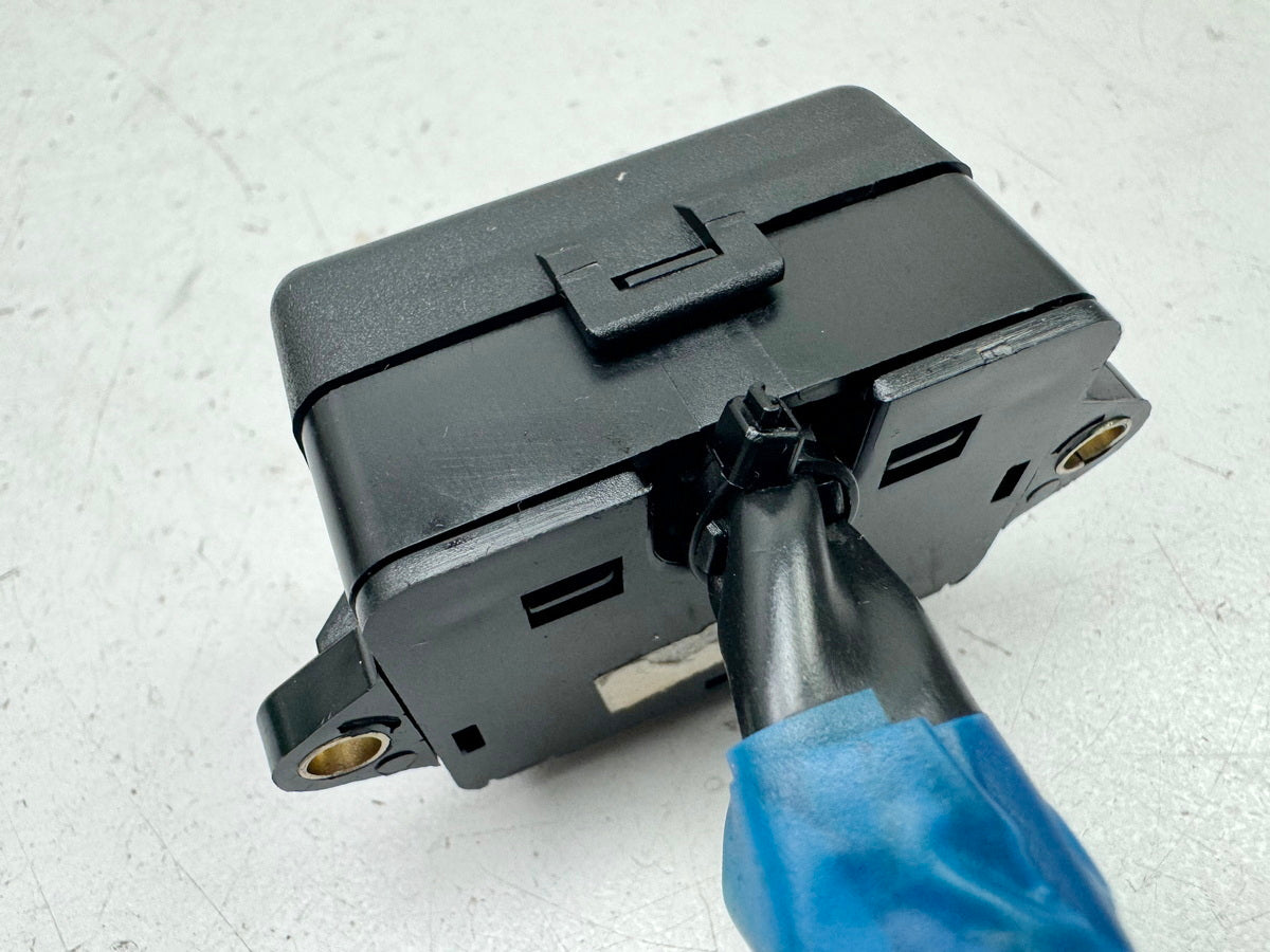 HONDA NX 650 RD08 DOMINATOR Fuse Box Cover
