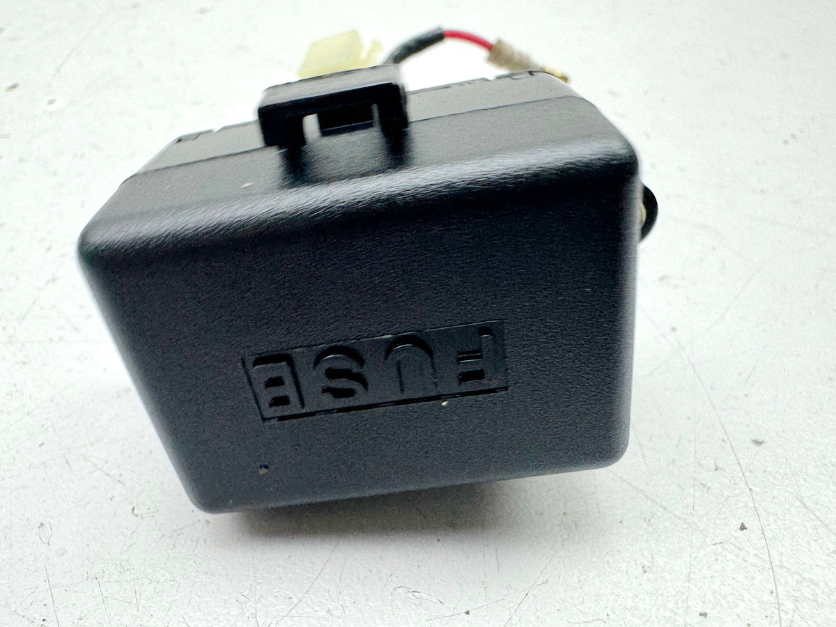 HONDA NX 650 RD08 DOMINATOR Fuse Box Cover