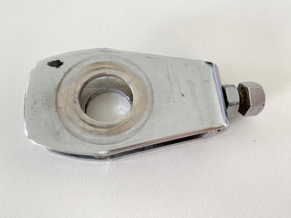 SUZUKI LS 650 NP41A/ B SAVAGE Riemenspanner links rechts Spanner Antriebsriemen