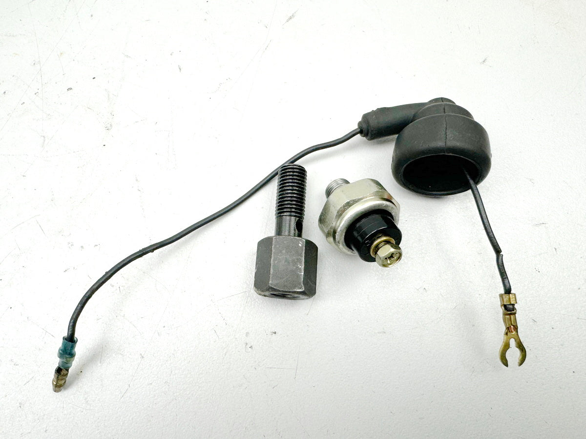 KAWASAKI EL 250 B Eliminator Oil Pressure Switch Holder Thread Engine Cable