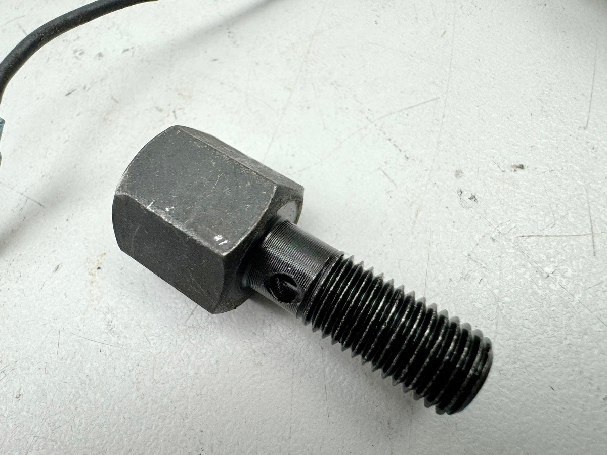 KAWASAKI EL 250 B Eliminator Oil Pressure Switch Holder Thread Engine Cable