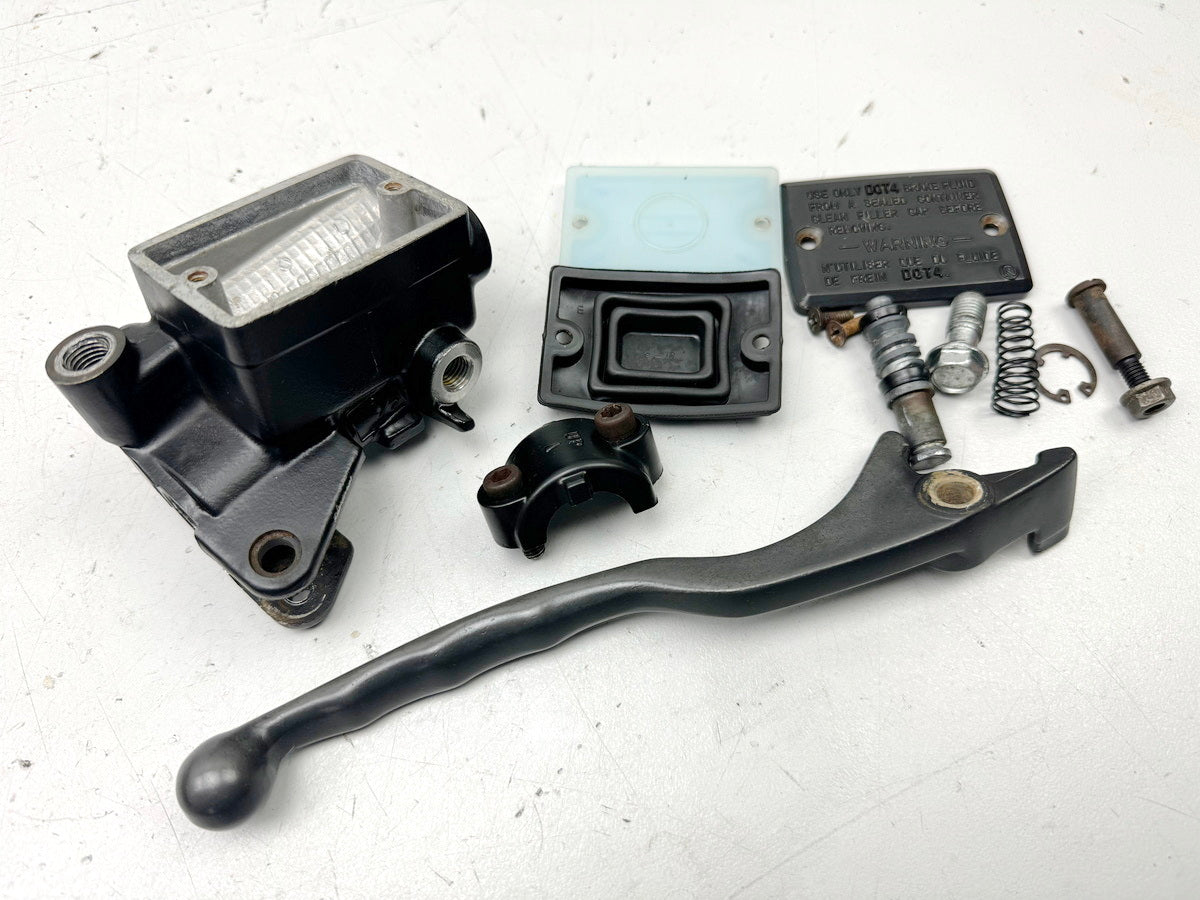 KAWASAKI EL 250 B Eliminator Front Brake Master Cylinder Brake Pump Brake Lever