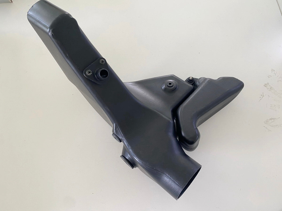 KAWASAKI ZX-6R ZX600J 636 A Air Duct Left Intake Duct Ram Air Scoop