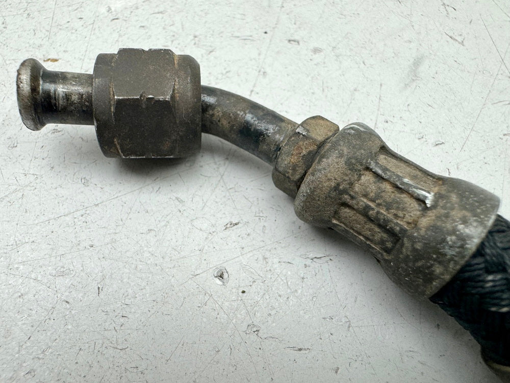 HONDA NX 650 RD08 DOMINATOR Ölleitung kurz Ölschlauch Ölrohr Rahmen zu Motor