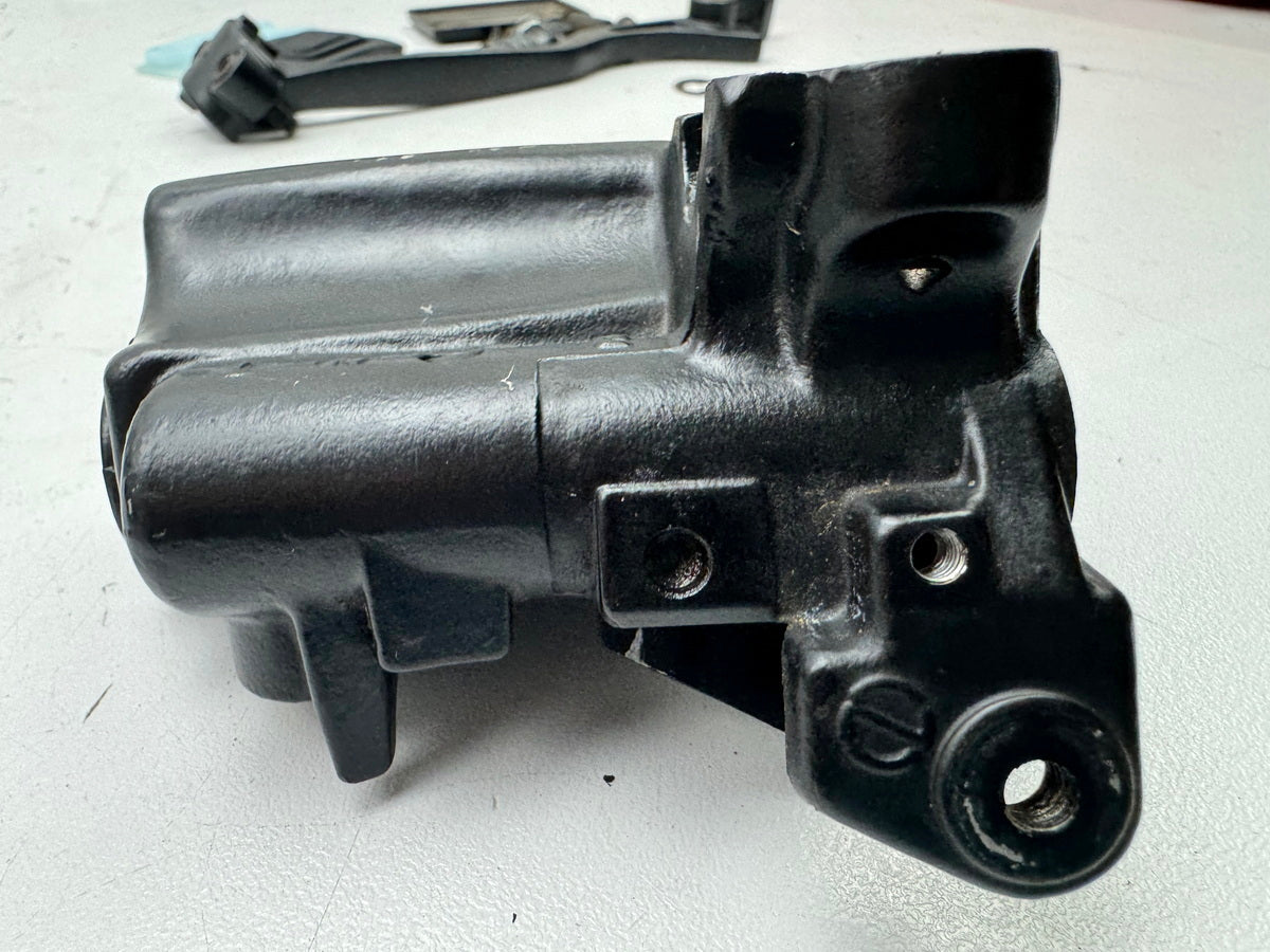 KAWASAKI EL 250 B Eliminator Front Brake Master Cylinder Brake Pump Brake Lever