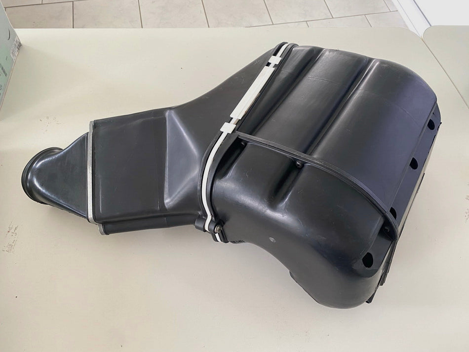 KAWASAKI ZZR 1100 C ZXT10C Airbox Luftfilterkasten Ansaugtrichter Gehäuse 90-92