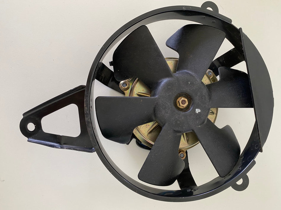 YAMAHA YZF 600 4TV THUNDERCAT Lüfterrad Lüfter Kühler Motor